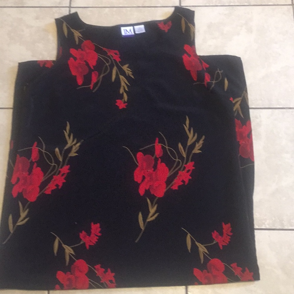 IM Collection Dress - Picture 2 of 6